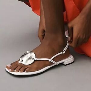 Jeffrey Campbell EUC Chance White Sz 8 Slingback Sandal‎ Adjustable Strap Thong
